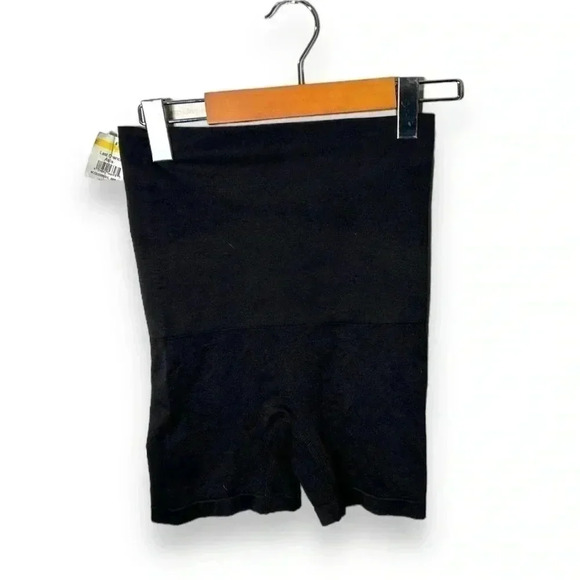 NWT F.I.T  shaper shorts S - Picture 1 of 5